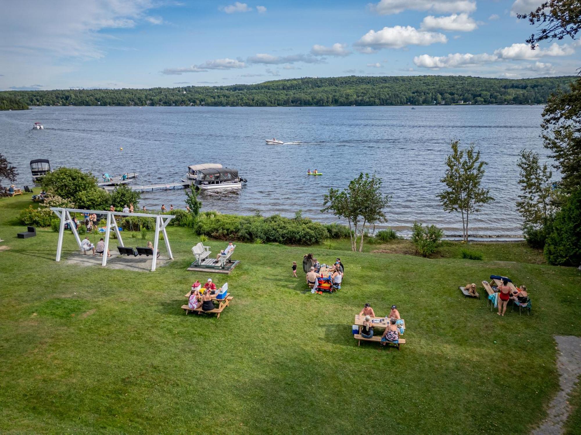 Manoir Lac-Etchemin Bagian luar foto